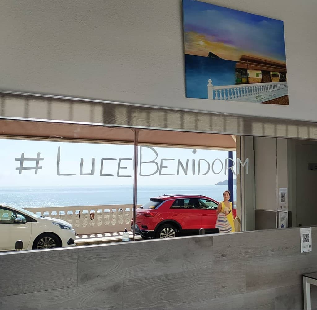 Espejo · #LUCEBENIDORM